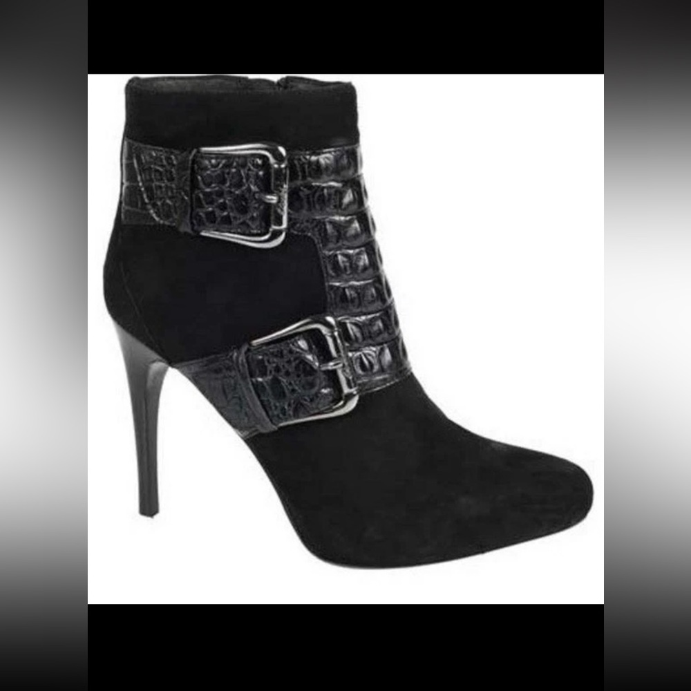 Donald J Pliner Women's Estero Black Suede Ankle Boots High Heels Zip 10 M